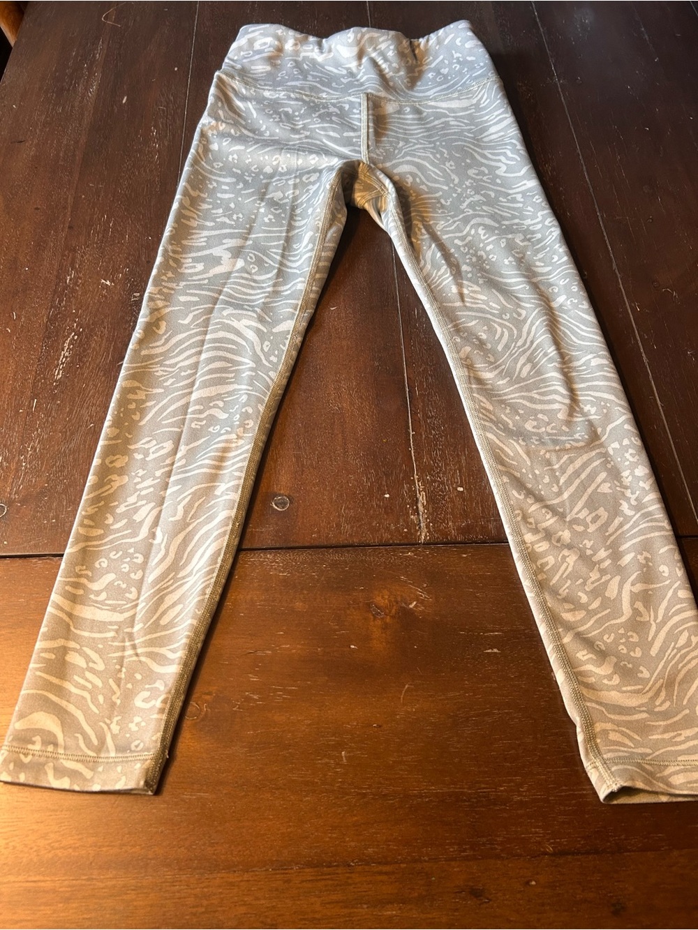 Athleta Girls Gray Animal Print Leggings